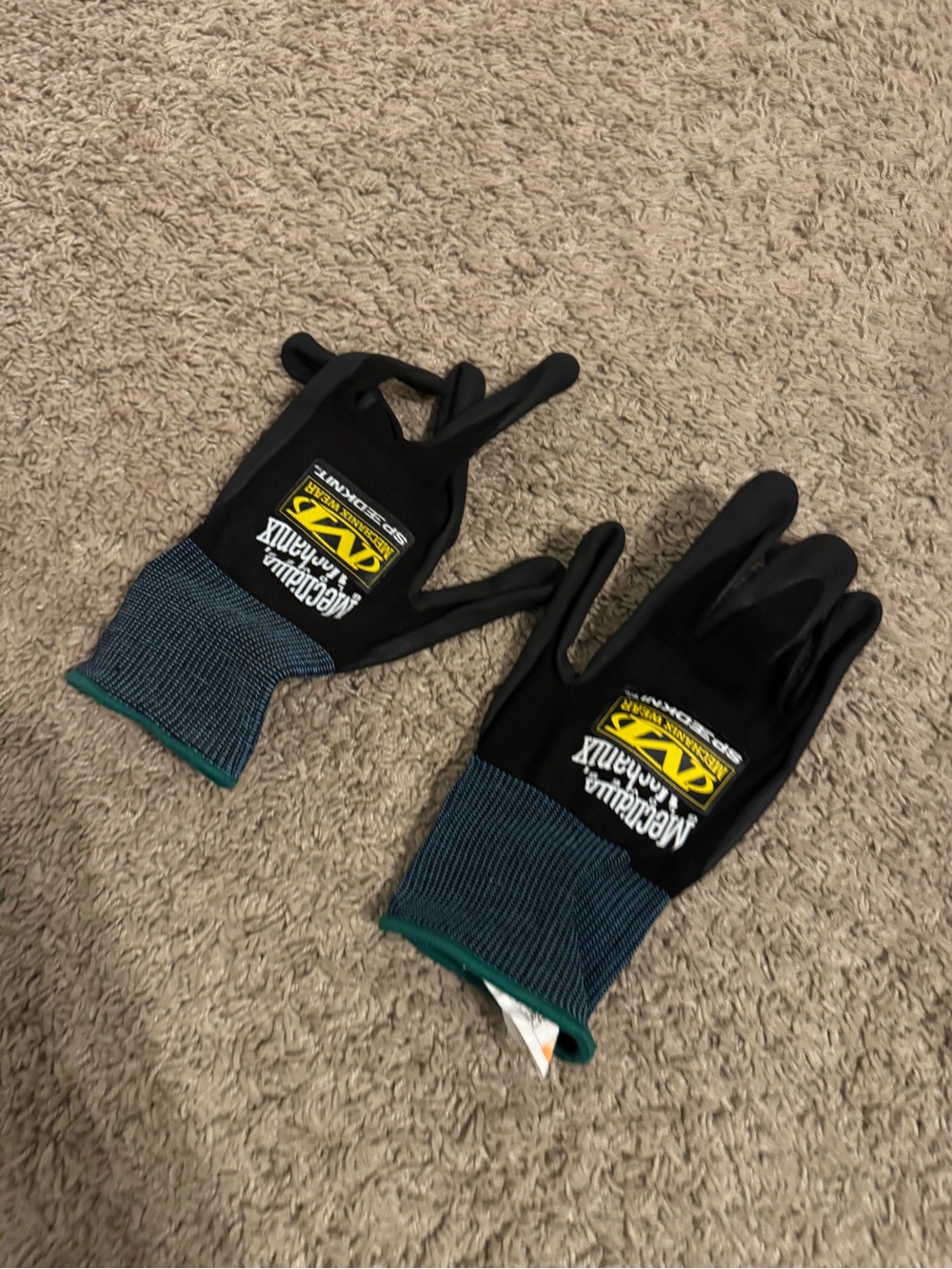 Mechanix Wear Multicam Work Gloves in Black with Teal Cuffs